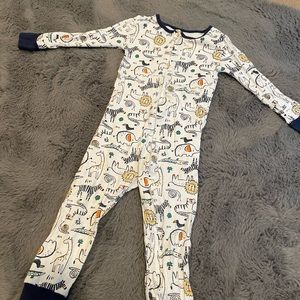 3T pajamas